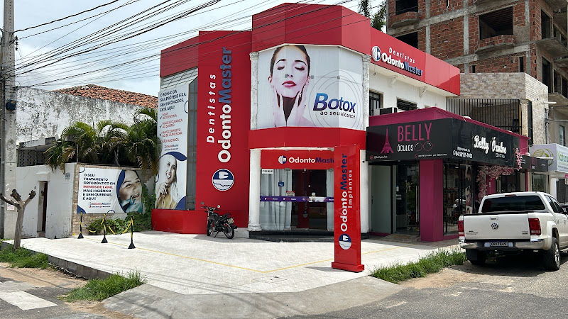 Foto 2 de OdontoMaster - Implantes Dentários, Facetas em resina