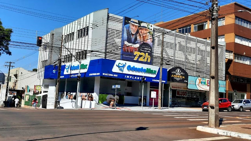 Foto 2 de Odontomax Implantes - Av. Brasil