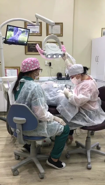 Foto 2 de ODONTOMAX - Nathália Duarte (CRO-40548) - Implante, Aparelho, Clareamento, Prótese