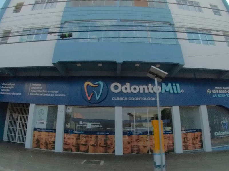Foto 2 de Odontomil Implantes - Centro