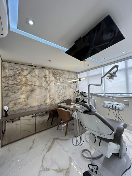 Foto 3 de ODONTONAKA - DENTISTA Guarulhos - Implantes Dentários, Buco Maxilo, Facetas, Limpeza e Clareamento, Próteses Dentárias