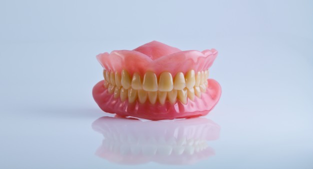 Foto 3 de OdontoPAD - Taubaté: Protético, Dentista, Próteses Dentárias, Aparelhos Dentais, Implantes, Dentaduras