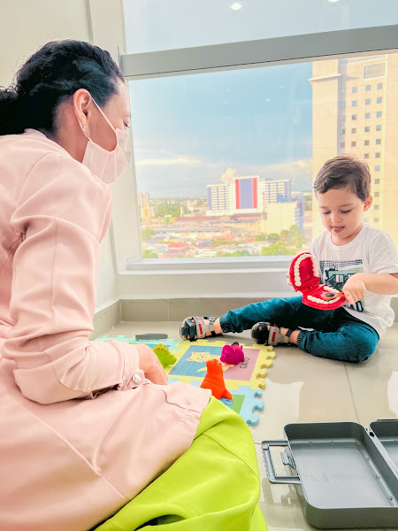 Foto 2 de Odontopediatra Dra. Louisiana | Dentista da Criança | Língua Presa