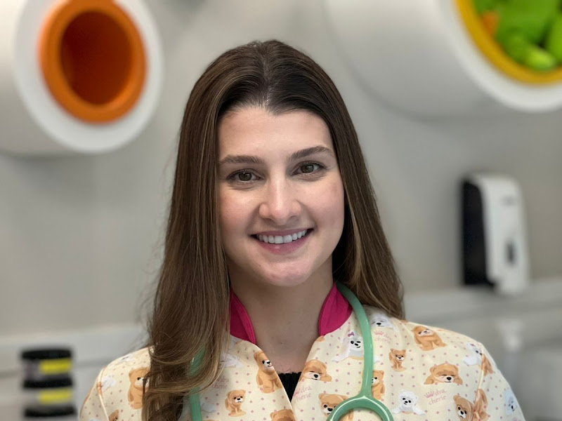 Foto 3 de Odontopediatria Larissa Brunetto