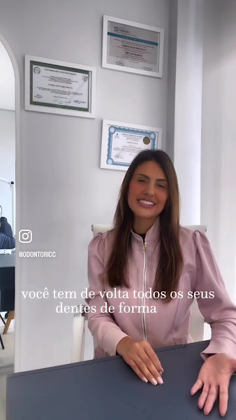 Foto 3 de OdontoRicc | Implantes Dentários em Curitiba