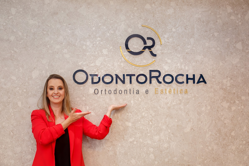 Foto 2 de OdontoRochaCuritiba I Ortodontia e Estética
