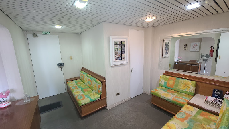 Foto 2 de OdontoShutz Dra. Andréia Bório Schutzenberger