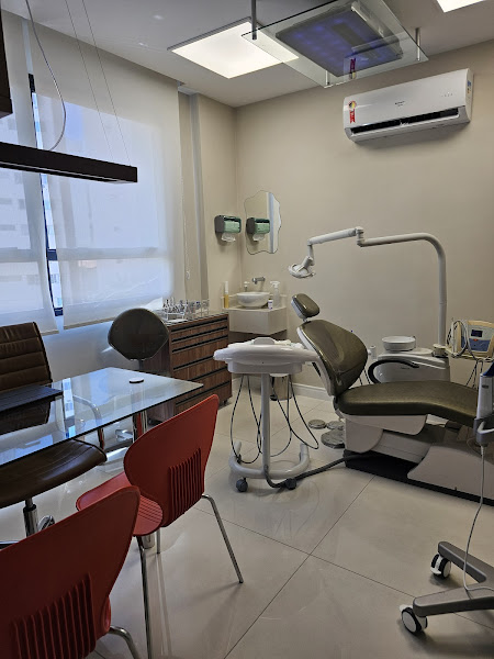 Foto 2 de Odontosistêmicos - Dentista que vai em casa - Salvador