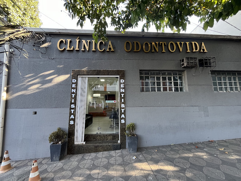 Foto 3 de OdontoVida Dr Denio Ferreira e Dra Luciene Dias