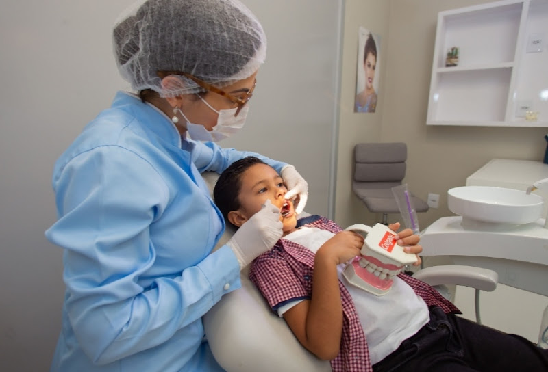 Foto 3 de OdontoVitta - Consultório Odontologico, Clareamento, Implantes, Canal, Prótese, Estética, Ortodontia