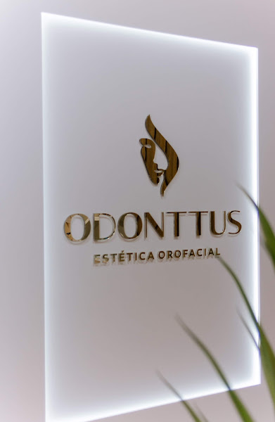 Foto 2 de Odonttus Estética Orofacial