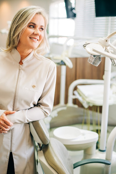 Foto 3 de Odonttus Estética Orofacial