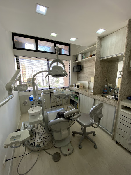 Foto 3 de Olfo Implantes - Dr Rodolfo Fernandes - Dentista em Recife