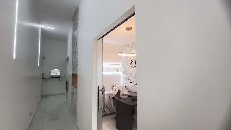 Foto 4 de Onne Odontologia | Dentista Águas Claras | Implante Dentário Aparelho Invisível Invisalign