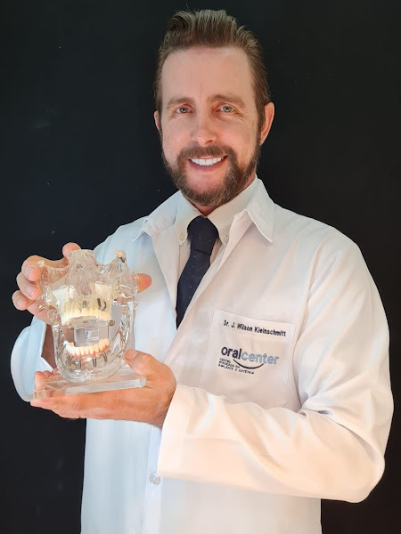 Foto 3 de Oral Center Centro Avançado em Implantes e Estética