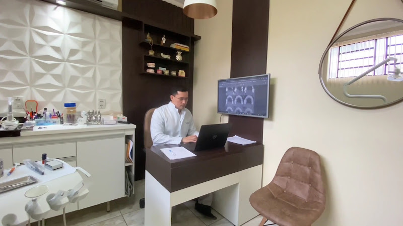 Foto 3 de Oral Clean Odontologia Especializada – Implantes, Facetas & Ortodontia na Cidade Nova