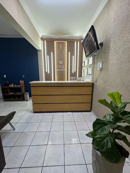 Foto 2 de Oral Clinic