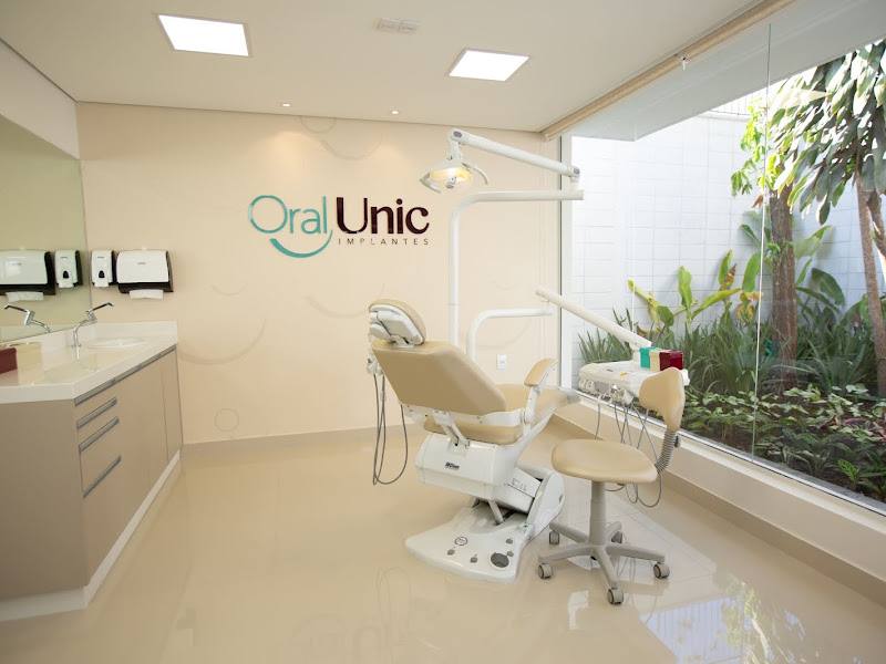 Foto 8 de Oral Clinic Implantes