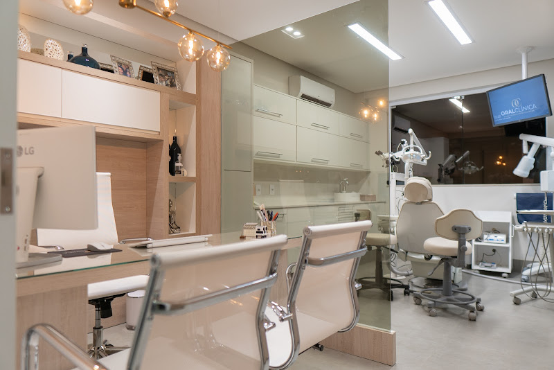 Foto 3 de Oral Clínica