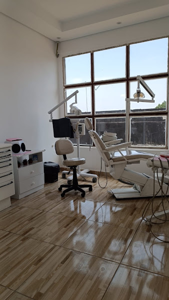 Foto 2 de Oral Dlin Ltda - Consultório Odontológico