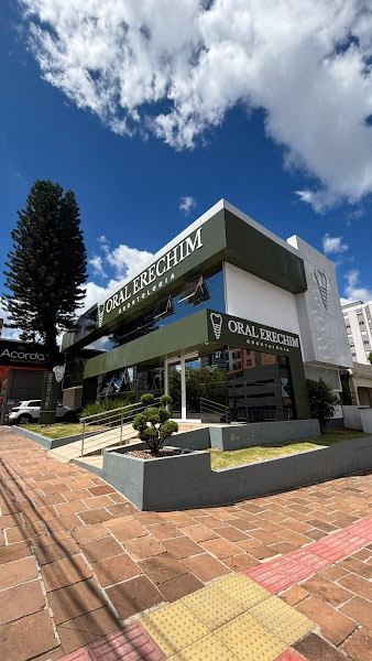 Foto 2 de Oral Erechim Odontologia