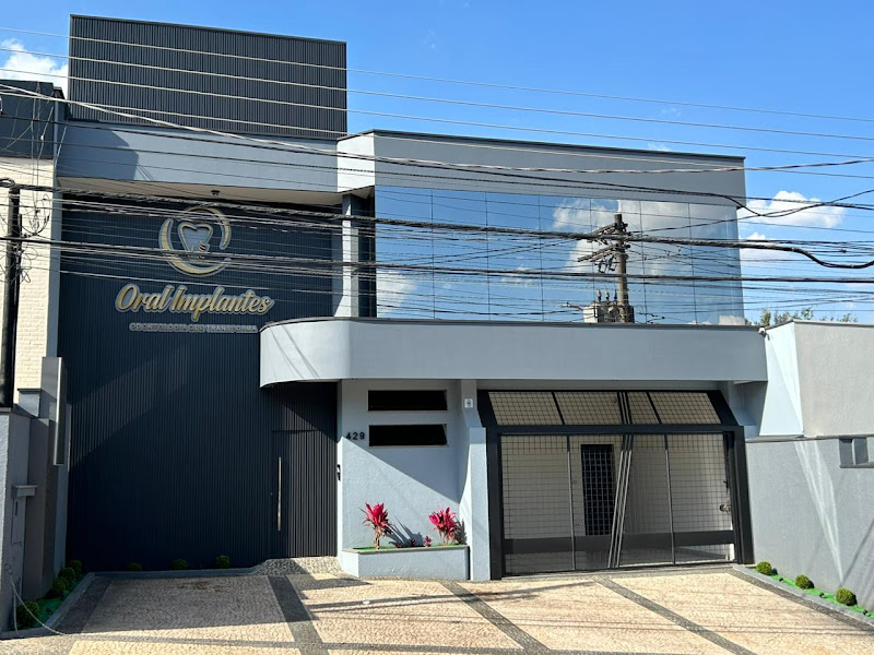 Foto 2 de Oral Implantes Americana