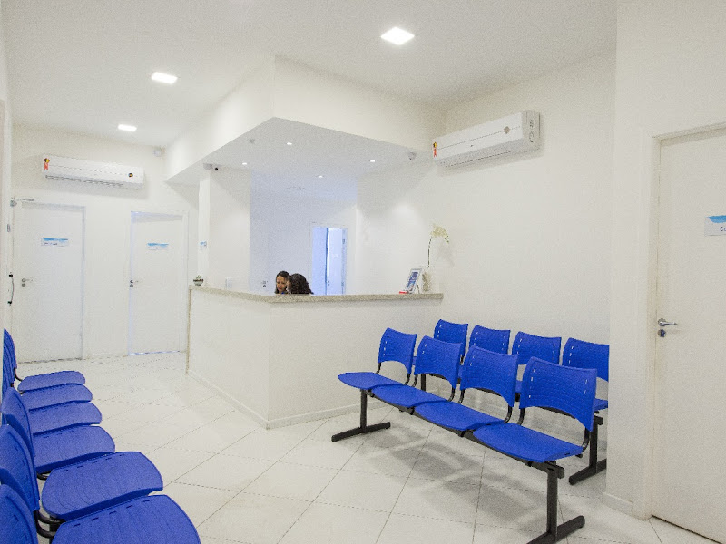 Foto 2 de ORAL PERSONNALISÉ ODONTOLOGIA PERSONALIZADA