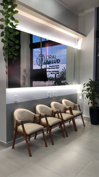 Foto 2 de Oral Salud