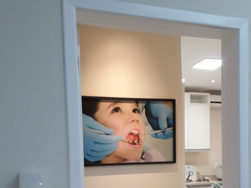 Foto 9 de Oral Santhè Clínica Odontológica em Joinville - Dra. Daniela Cela