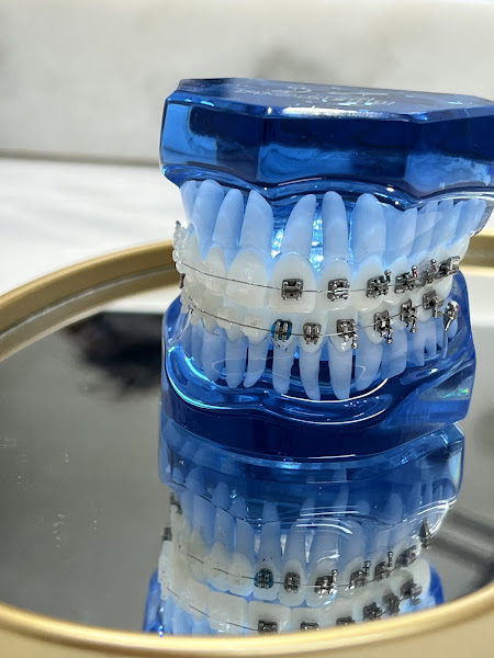 Foto 2 de Oral Select Odontologia - Reabilitação Oral e Estética (Dentista)