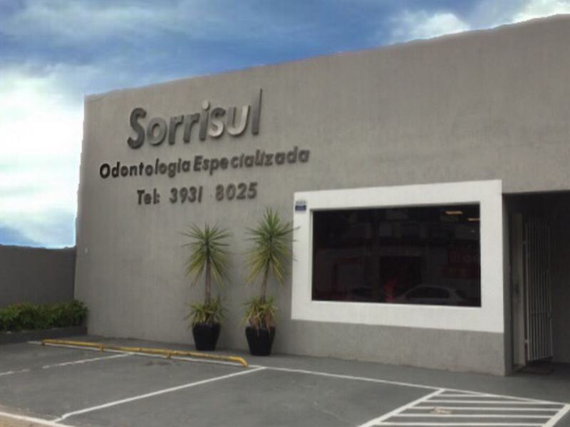 Foto 8 de Oral Sin Andrômeda | Implantes em São José dos Campos