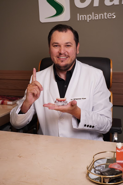 Foto 3 de Oral Sin Implantes Cacoal