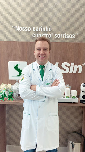 Foto 2 de Oral Sin Implantes Campos dos Goytacazes