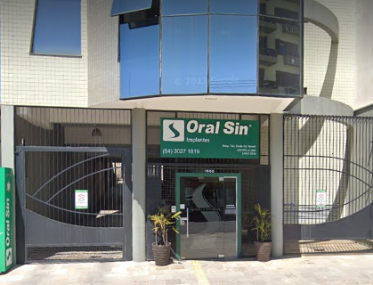Foto 2 de Oral Sin Implantes Caxias do Sul