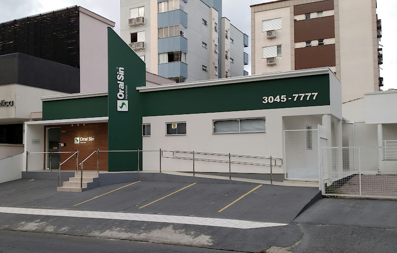 Foto 2 de Oral Sin Implantes Criciúma