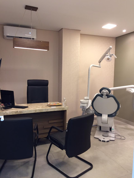 Foto 3 de Oral Sin | Implantes dentários em Sapiranga