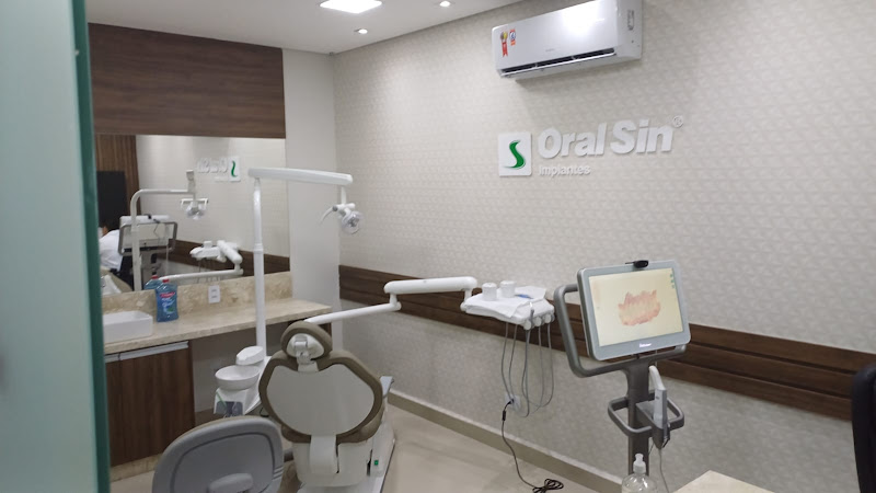 Foto 2 de Oral Sin Implantes | Dentista em Belo Horizonte | Av. Pedro II