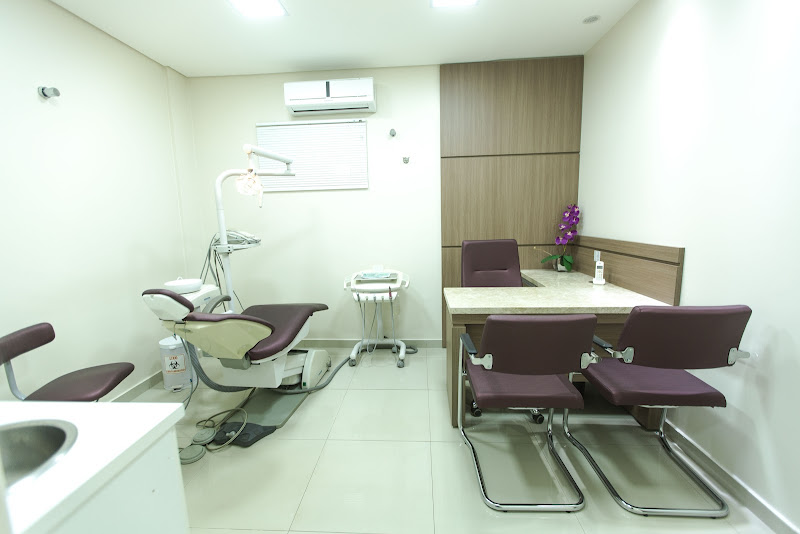 Foto 2 de Oral Sin Implantes I Dentista em foz do Iguaçu