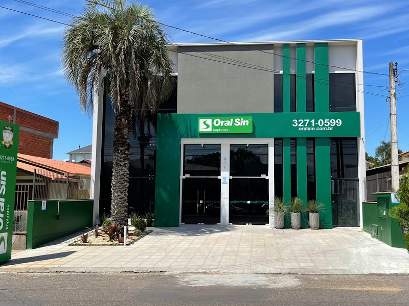 Foto 10 de Oral Sin Implantes I Dentista em São Leopoldo