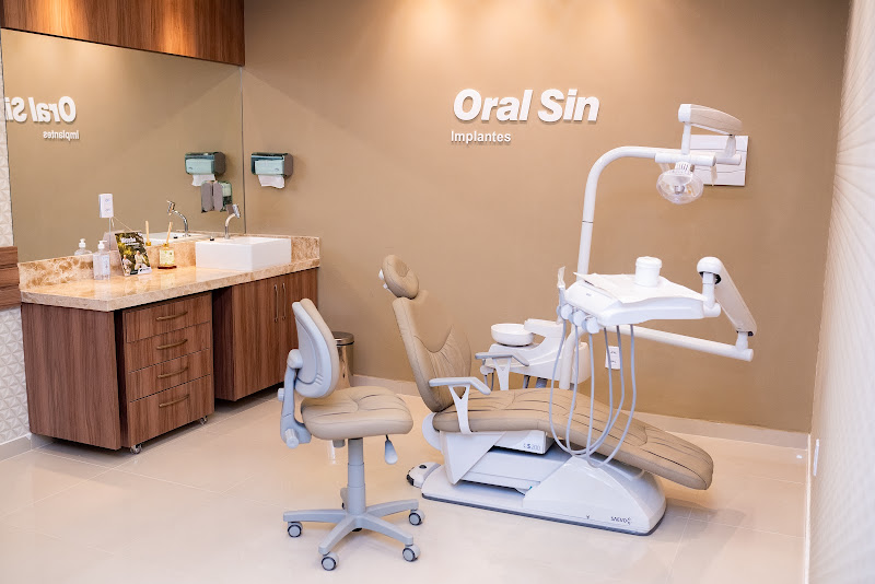 Foto 3 de Oral Sin Implantes I Dentista em São Luís I Unidade Cohama