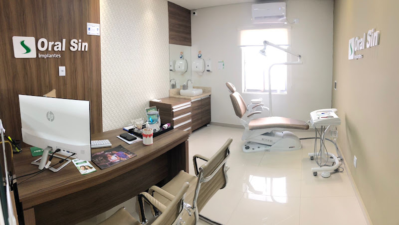 Foto 3 de Oral Sin Implantes I Dentista em Suzano