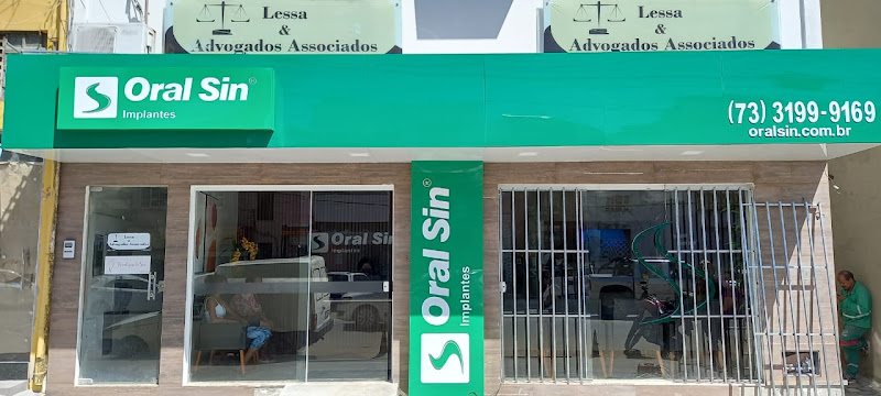 Foto 3 de Oral Sin Implantes Ilhéus