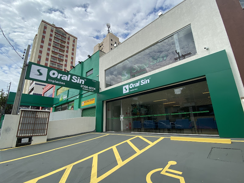 Foto 2 de Oral Sin Implantes Itaquera - Dentista em São Paulo