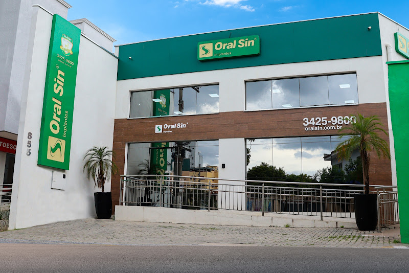 Foto 2 de Oral Sin Implantes Pouso Alegre