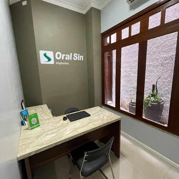 Foto 3 de Oral Sin Implantes Santarém