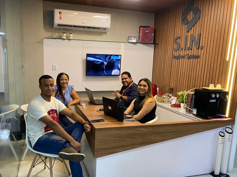 Foto 7 de Oral Sin Implantes São Luís Renascença