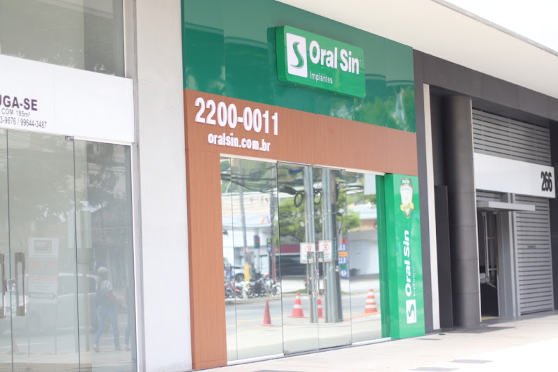 Foto 2 de Oral Sin Implantes Teresópolis