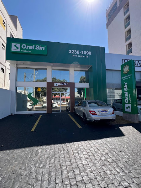 Foto 2 de Oral Sin Implantes Uberlândia