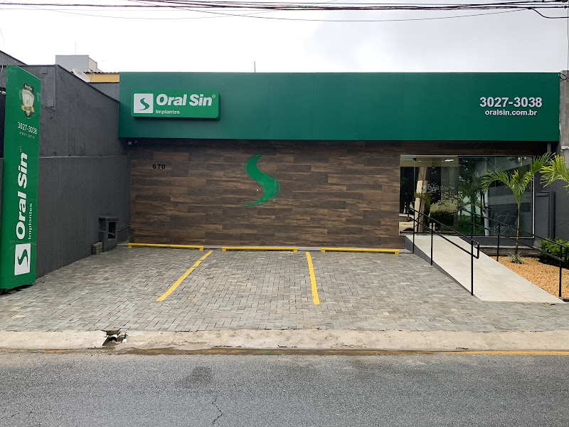 Foto 3 de Oral Sin Implantes - Volta Redonda