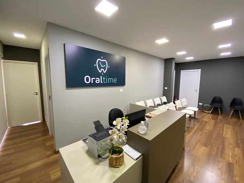Foto 3 de Oral Time Clínica Odontológica - Paiçandu